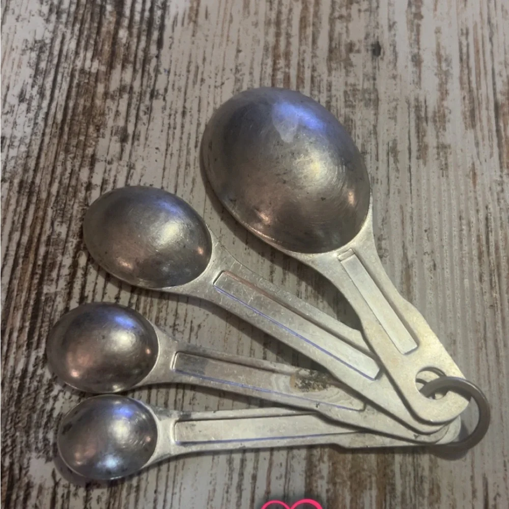 Set of Vintage Aluminum Measuring Spoons. Made In USA #cooking #kitchen